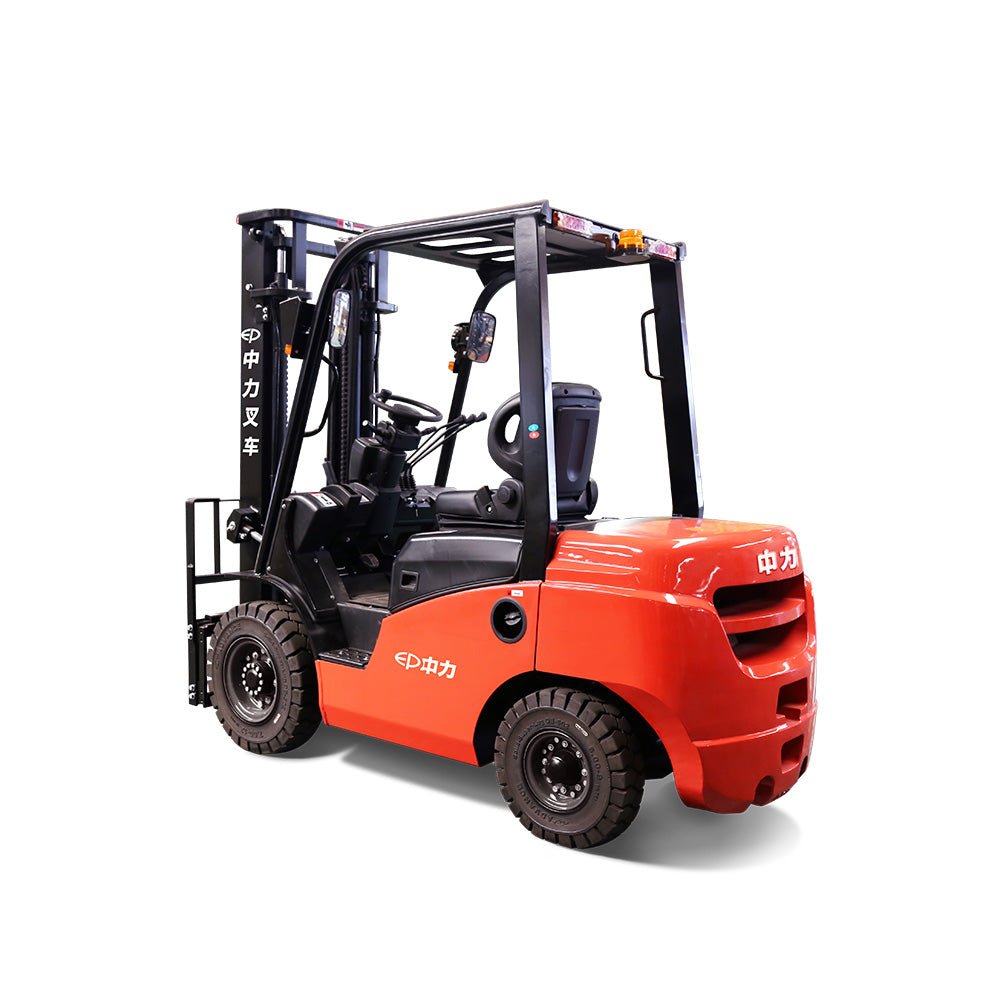 CPCQD30/35T8 l LPG Forklift l 6,600lb